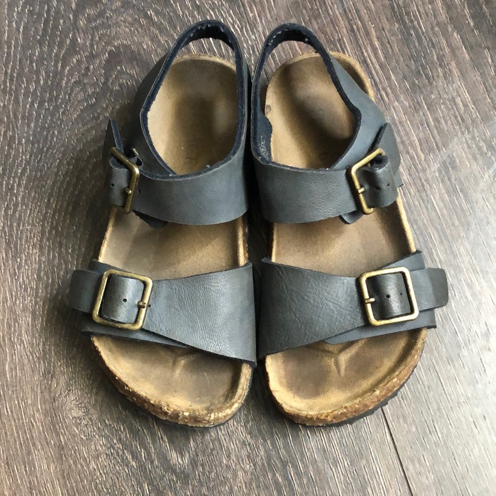⚡️5/$20 The Children’s Place Boys Sandals
